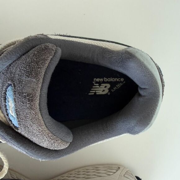 New Balance 2002R Shoes Men 9.5 Suede Blue Tan Distressed Chunky Sneaker M2002RG main image 9